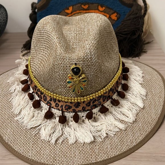 Fedora hat - Picture 2 of 3